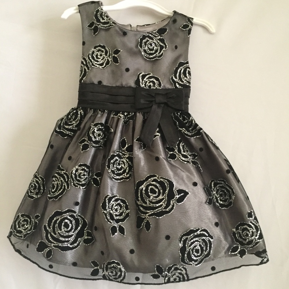 Love } black party dress